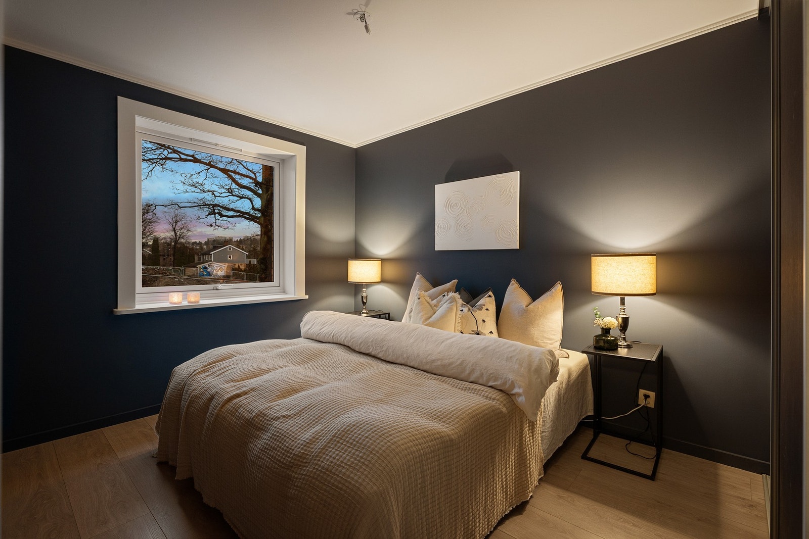 Lun kveldsstemning! Galleribilde