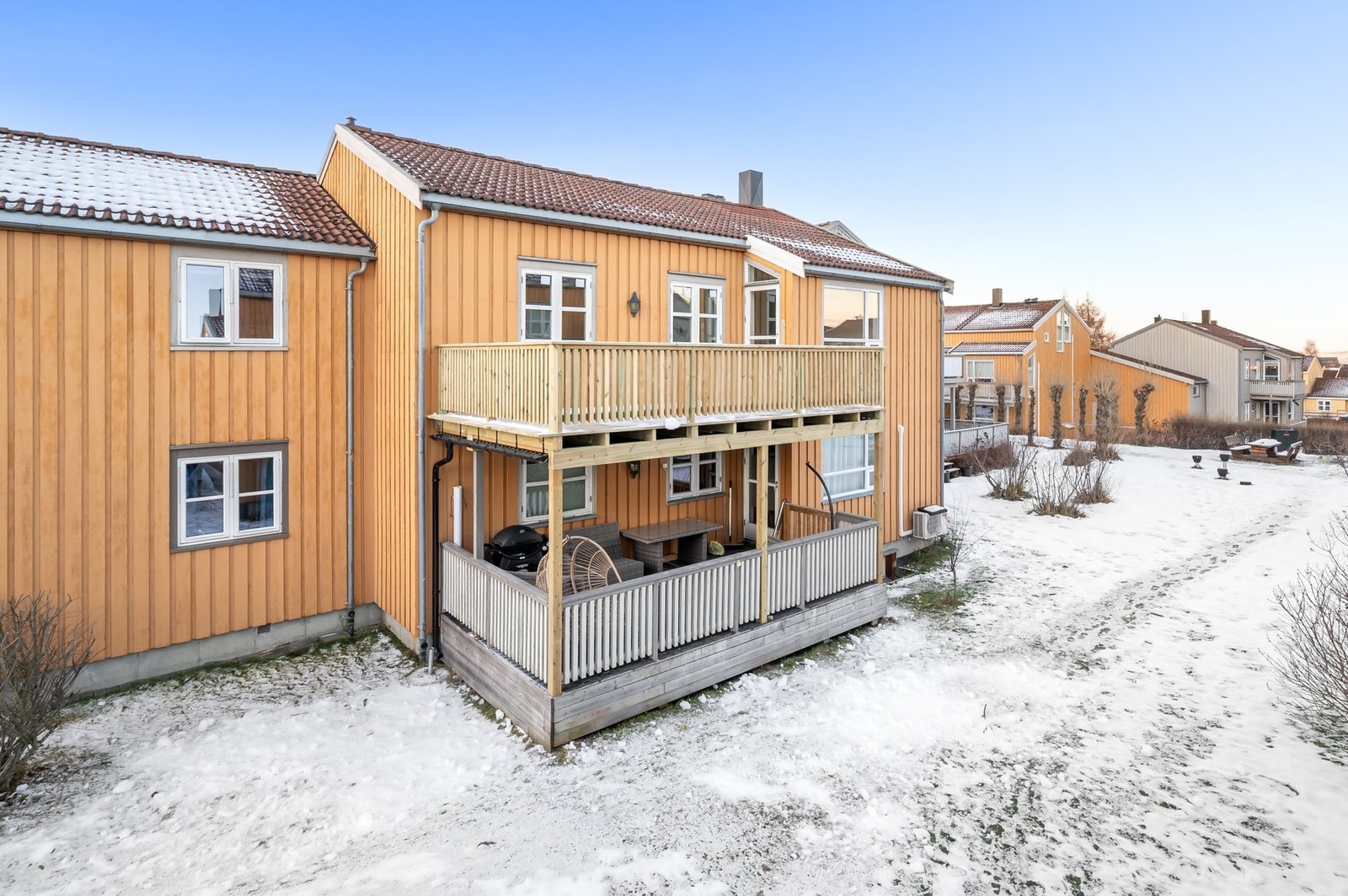 Leiligheten har en tilbaketrukket og attraktiv beliggenhet på Strindheim. Galleribilde