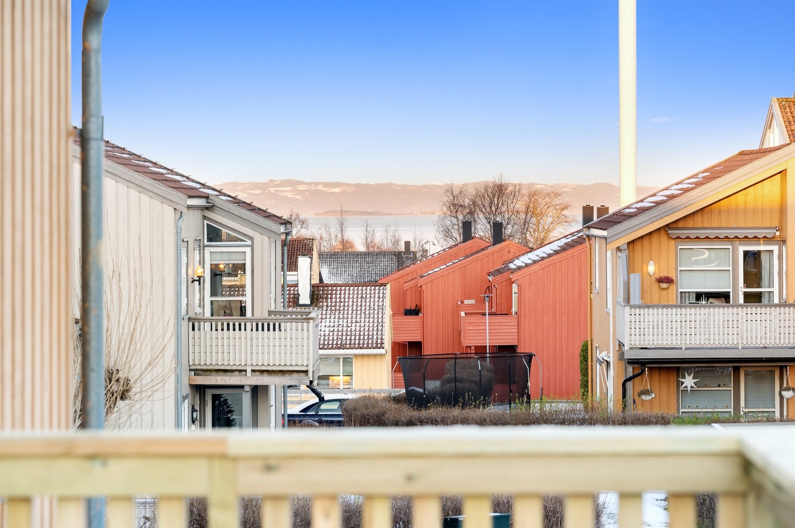 Utsikt fra balkong. Galleribilde