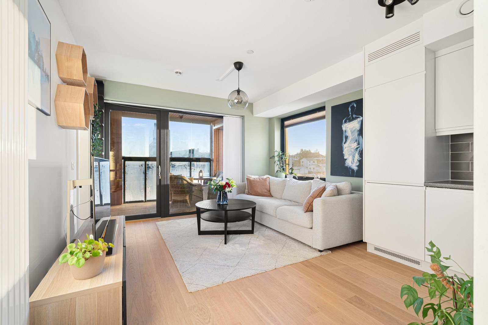 Leiligheten har en nydelig beliggenhet i byggets 6. etasje. Galleribilde