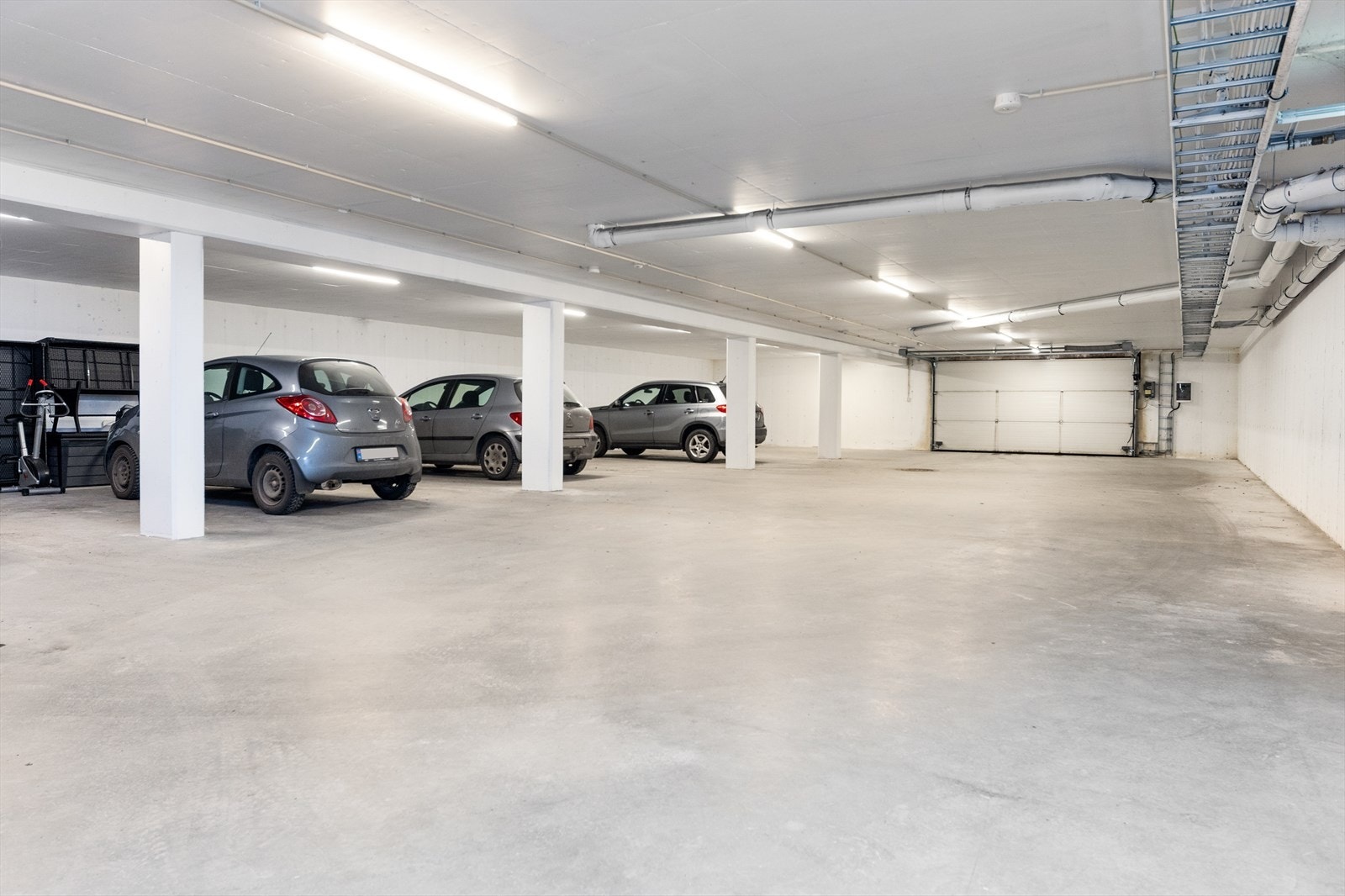 Det medfølger 1 garasjeplass i lukket anlegg. Galleribilde