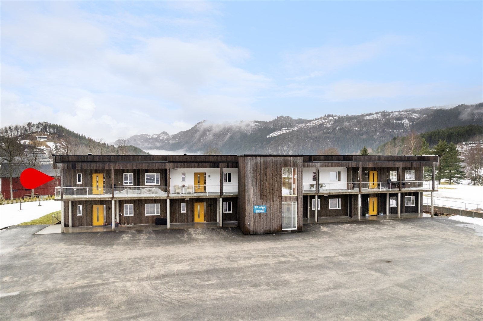 Leiligheten ligger i 2. etasje. Galleribilde