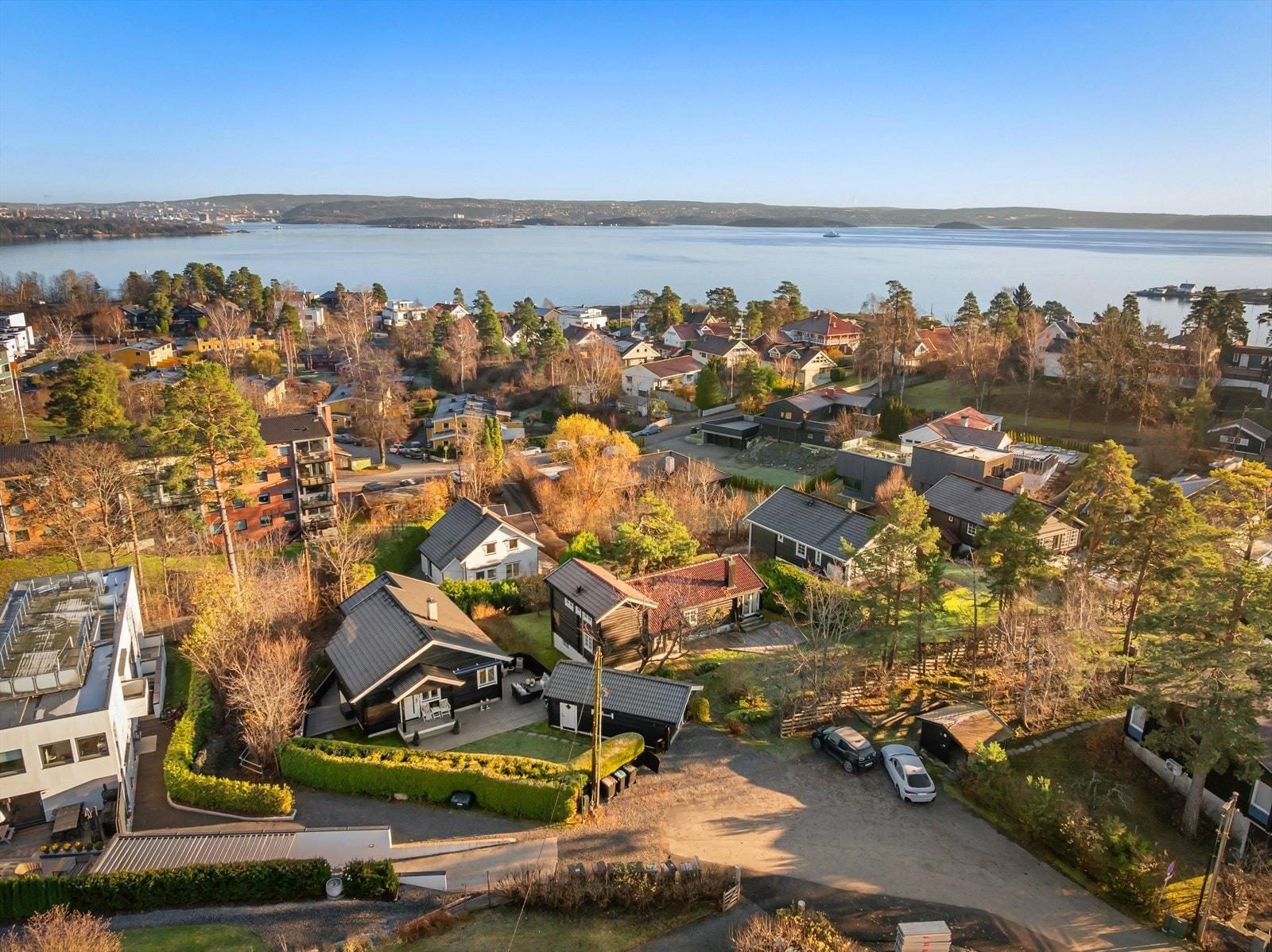 Velkommen til Haldenskogveien 40. Foto: zOvenfra/Piotr Walczak Galleribilde