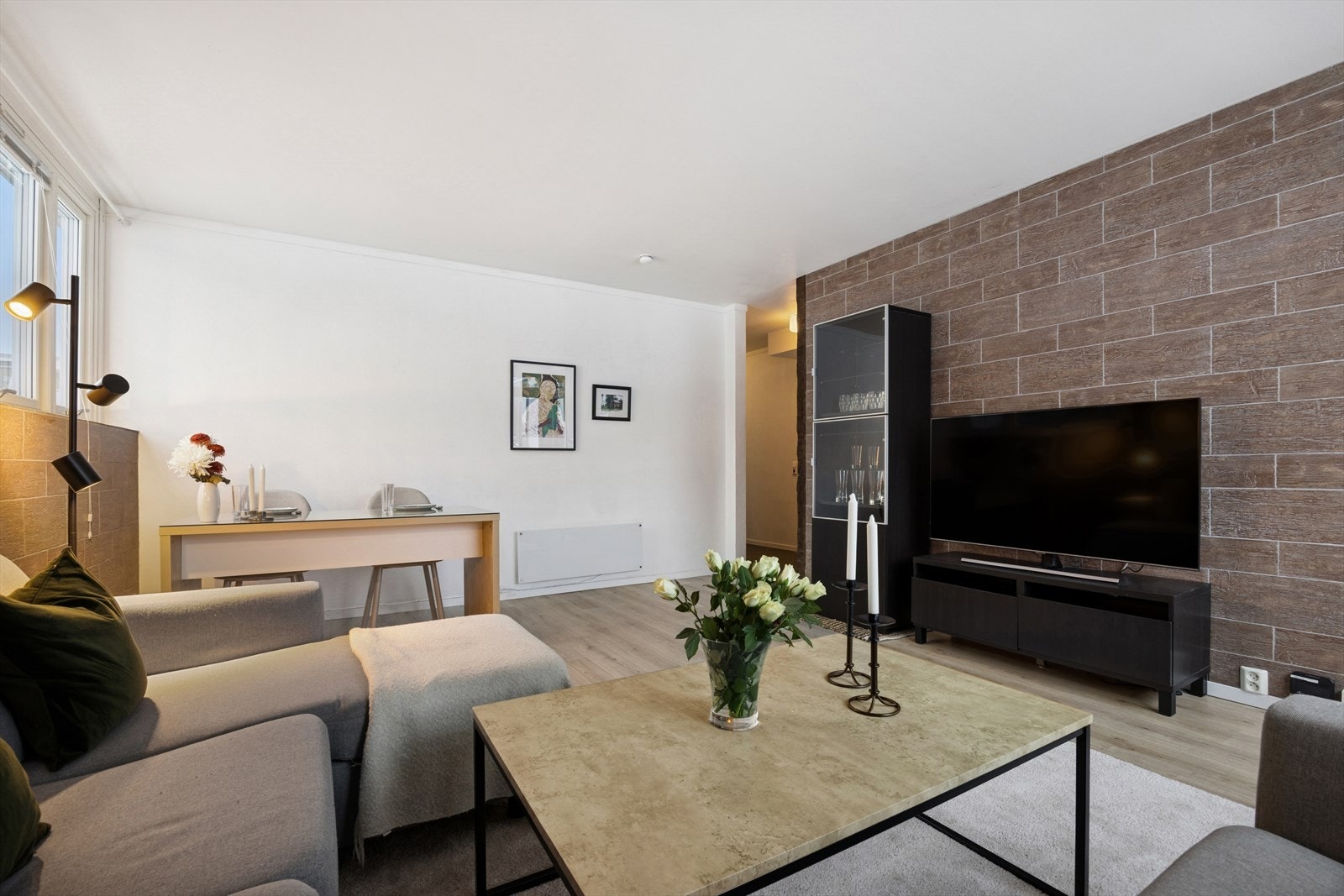 Her har du rikelig med plass til store og små selskap. Galleribilde