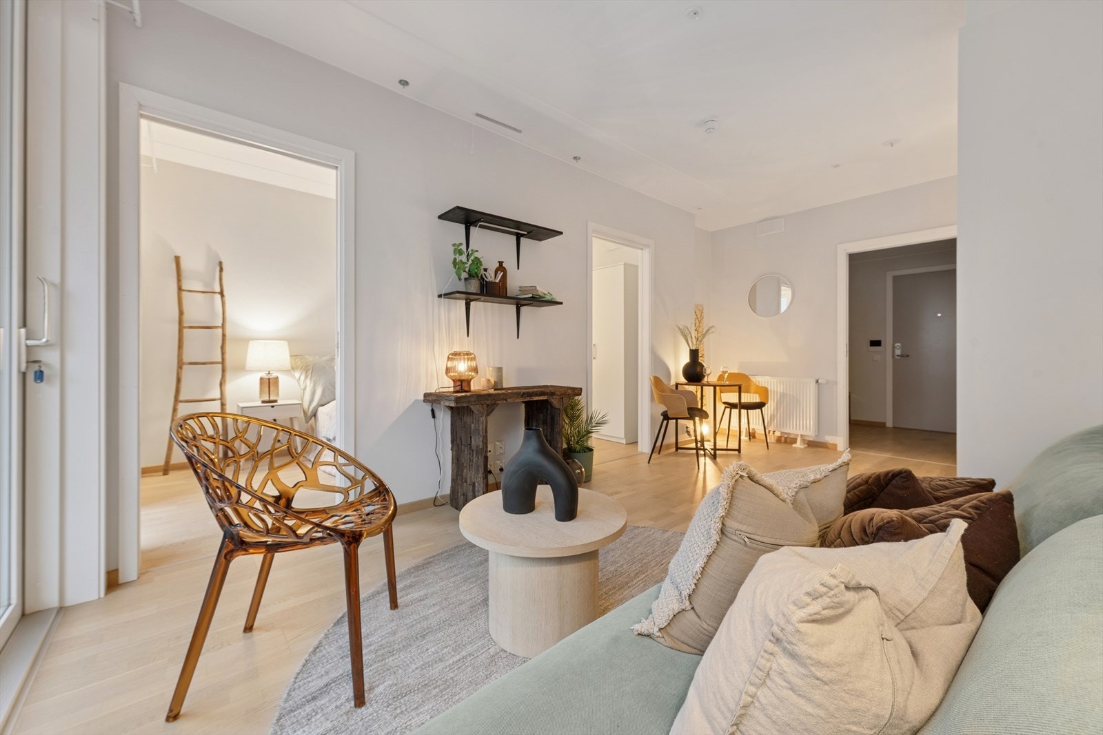 Her kan du møblere med både sofa og spisebord. Galleribilde