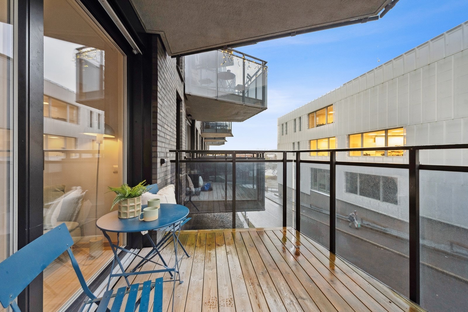 Utenfor stuen har du denne hyggelige balkongen. Galleribilde