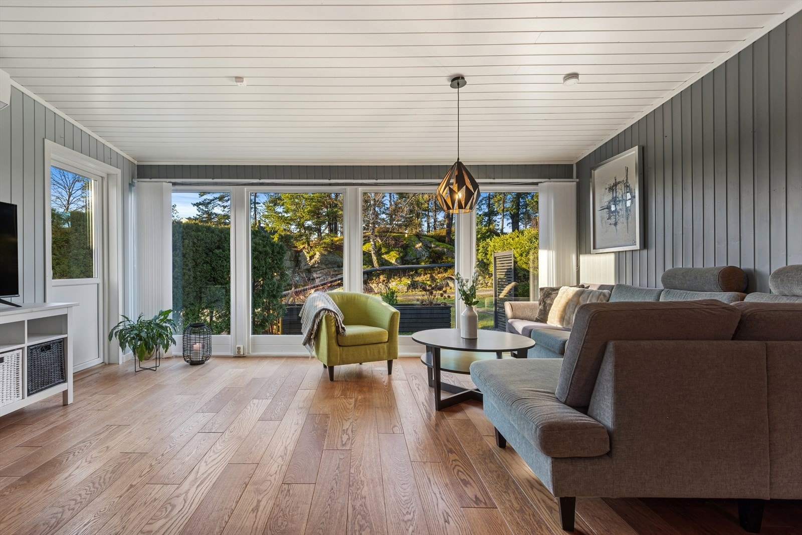 Herlig stueavdeling med god møbleringsfrihet. Galleribilde