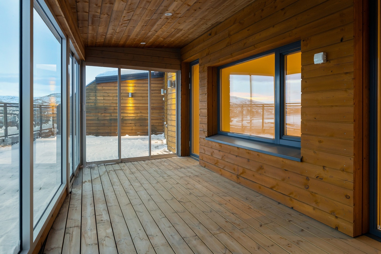 En ypperlig forlengelse av stuerommet. Galleribilde