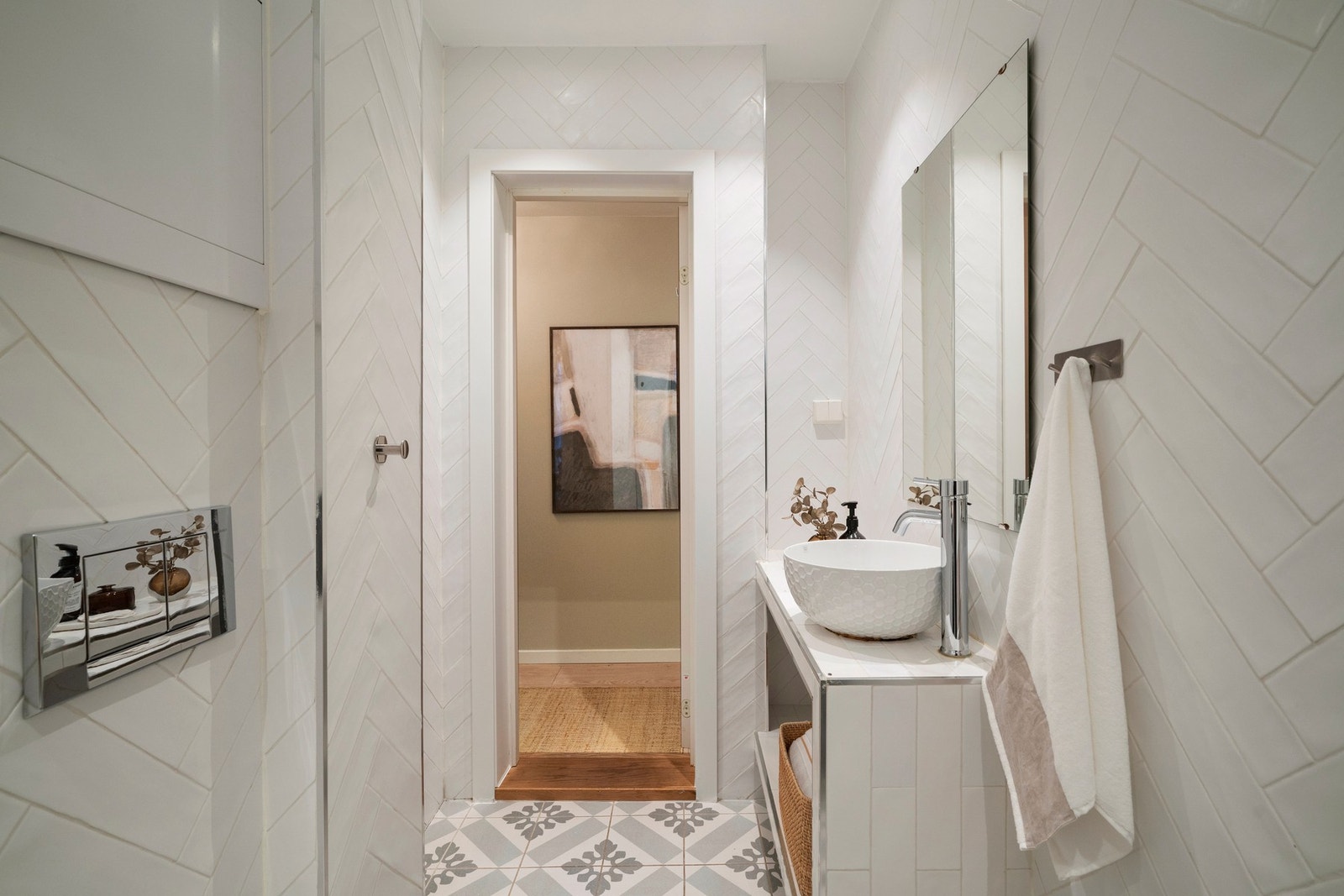 Svært delikat bad som står i stil med resten av boligen. Galleribilde