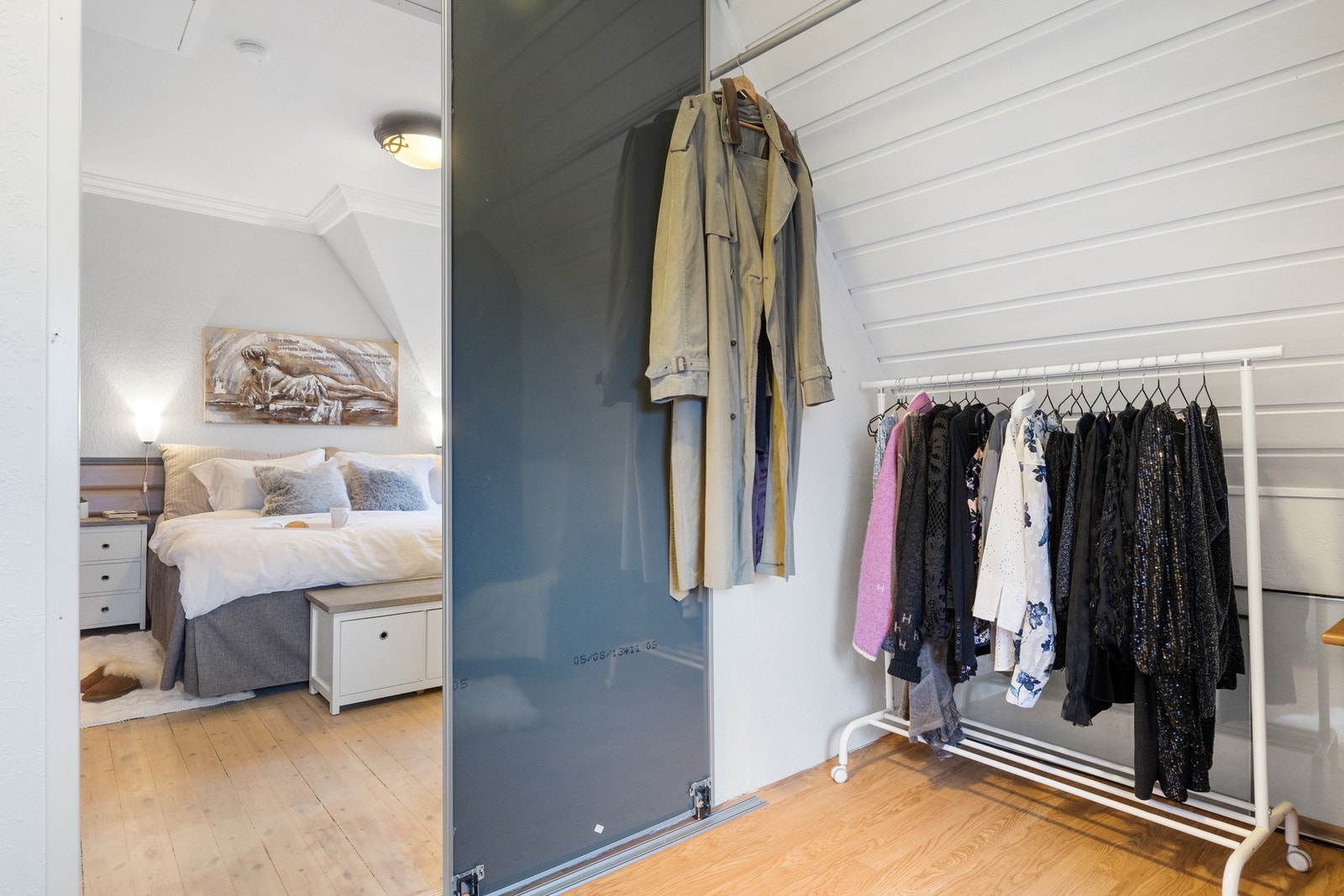 Skyvedør mellom soverom 2 og soverom 3 Galleribilde