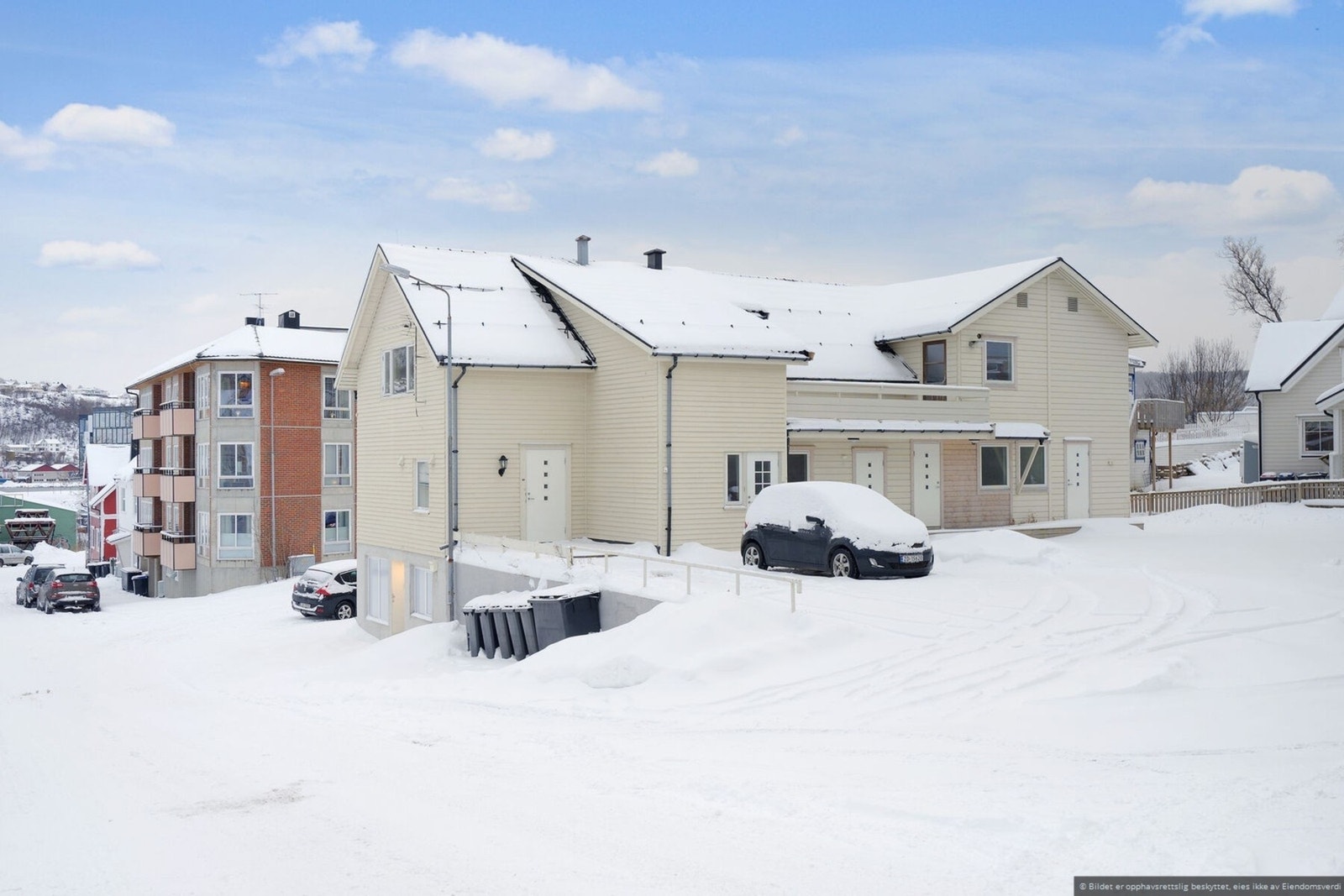 EIE Harstad v/megler Vetle Larsen har gleden av å presentere Fjordgate 24. *Bilder fra tidligere salg Galleribilde