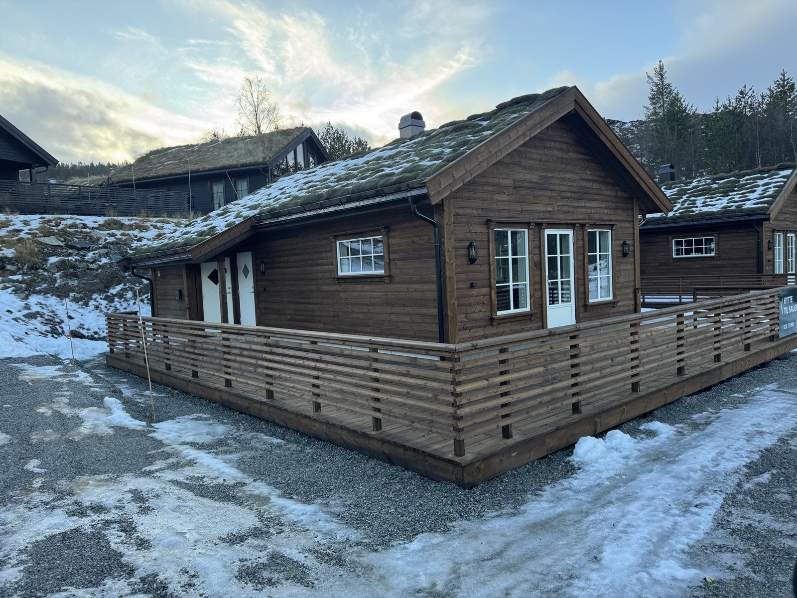 Velkommen til Sitåsvegen 4 - en arealeffektiv og nøkkelferdig hytte klar til innflytning. Galleribilde