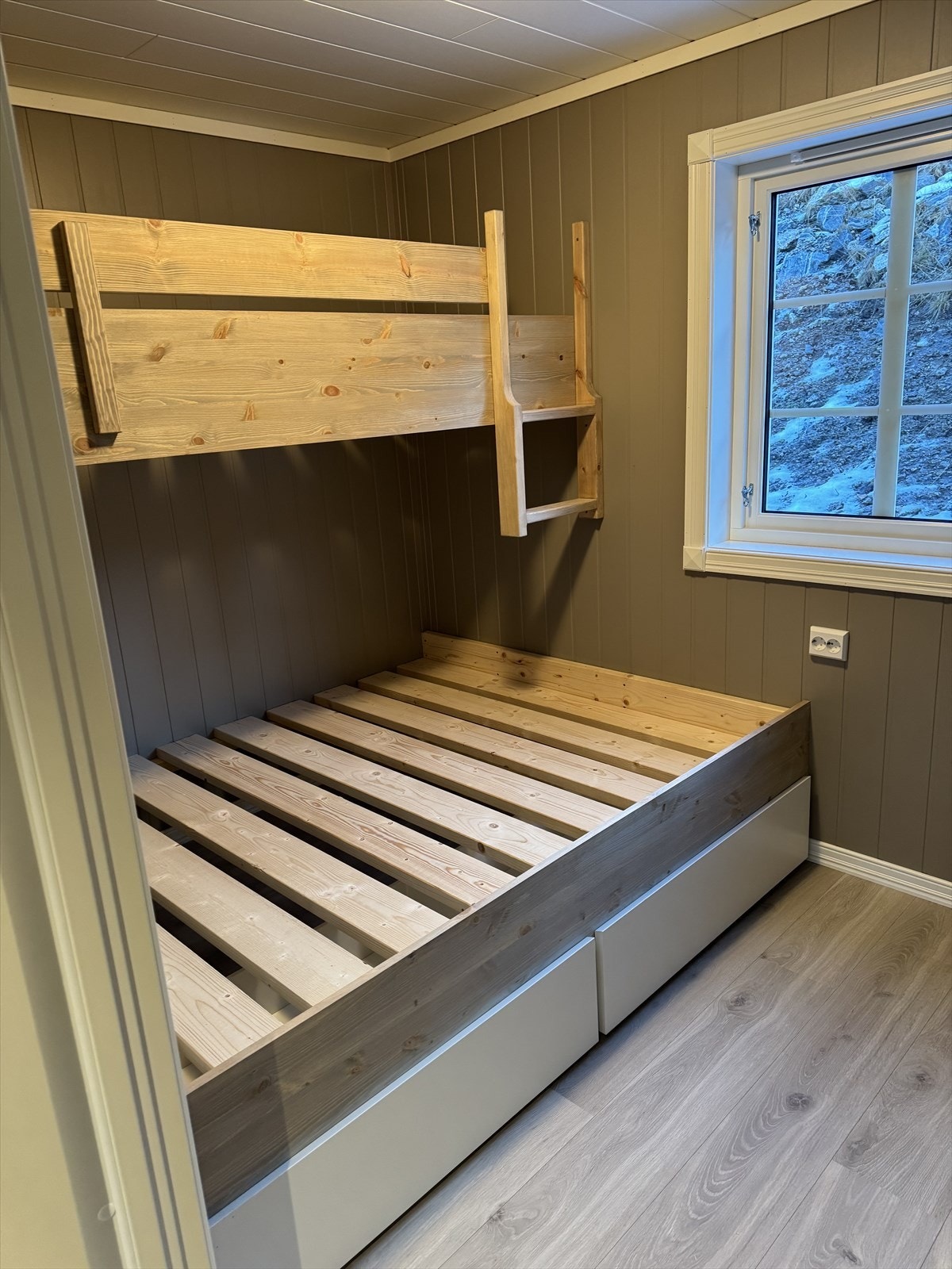 Soverom med overkøye. Galleribilde