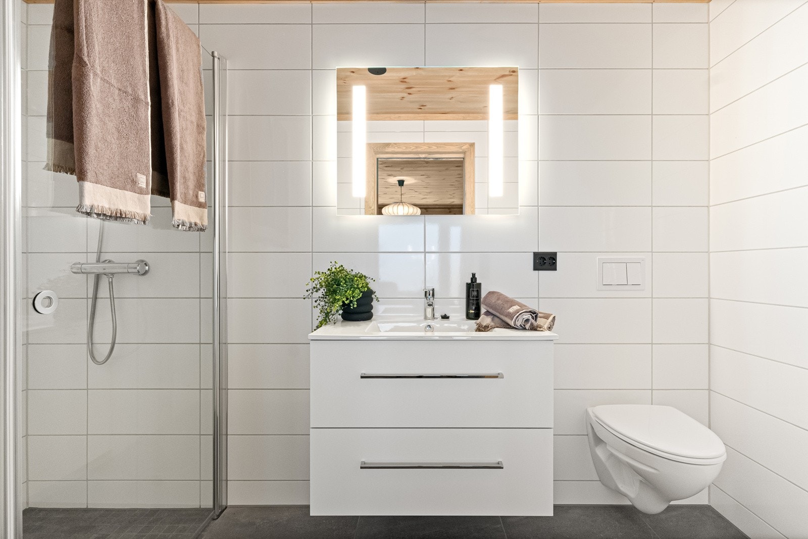 Privat bad til hovedsoverom. Galleribilde