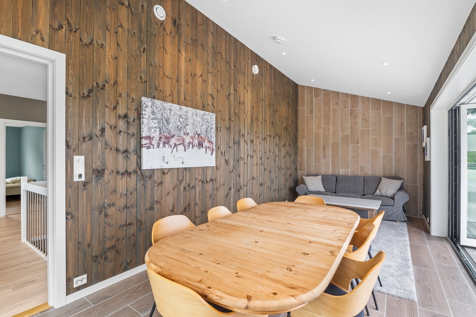 Direkte ut fra gangen i 2. etasje Galleribilde