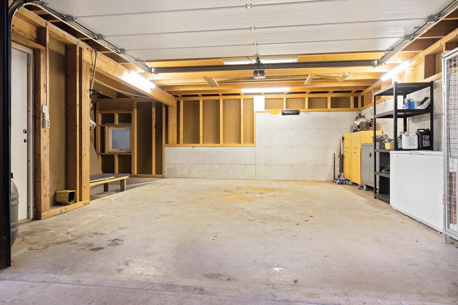 Garasje. Galleribilde