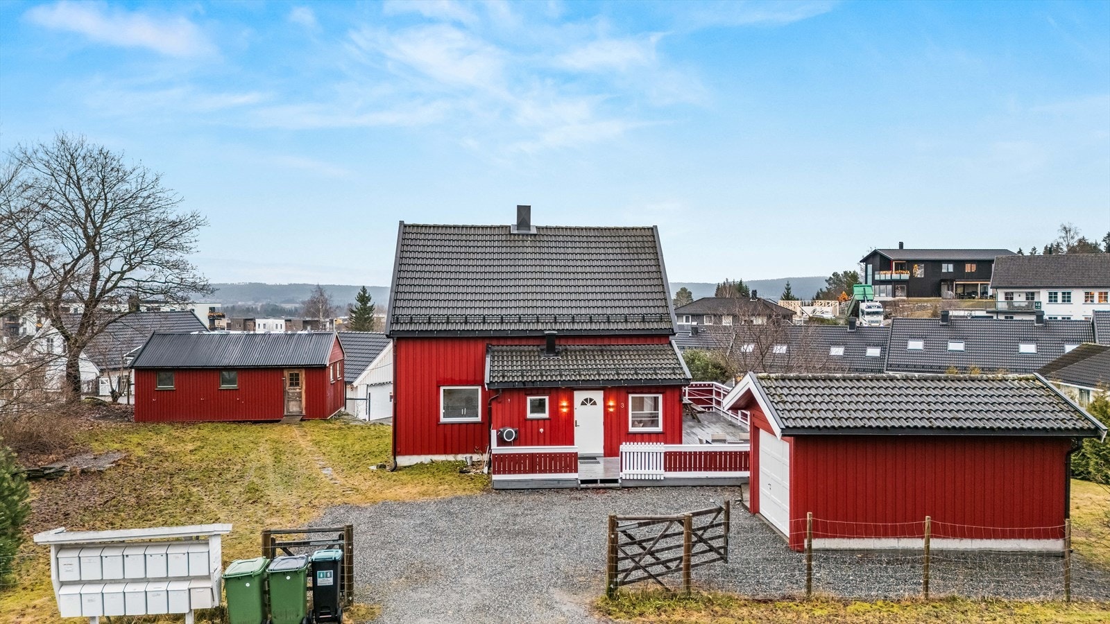 Velkommen til Amundrudbakken 3, presentert av EiendomsMegler 1 v/Silje Melby Rundberg! Galleribilde