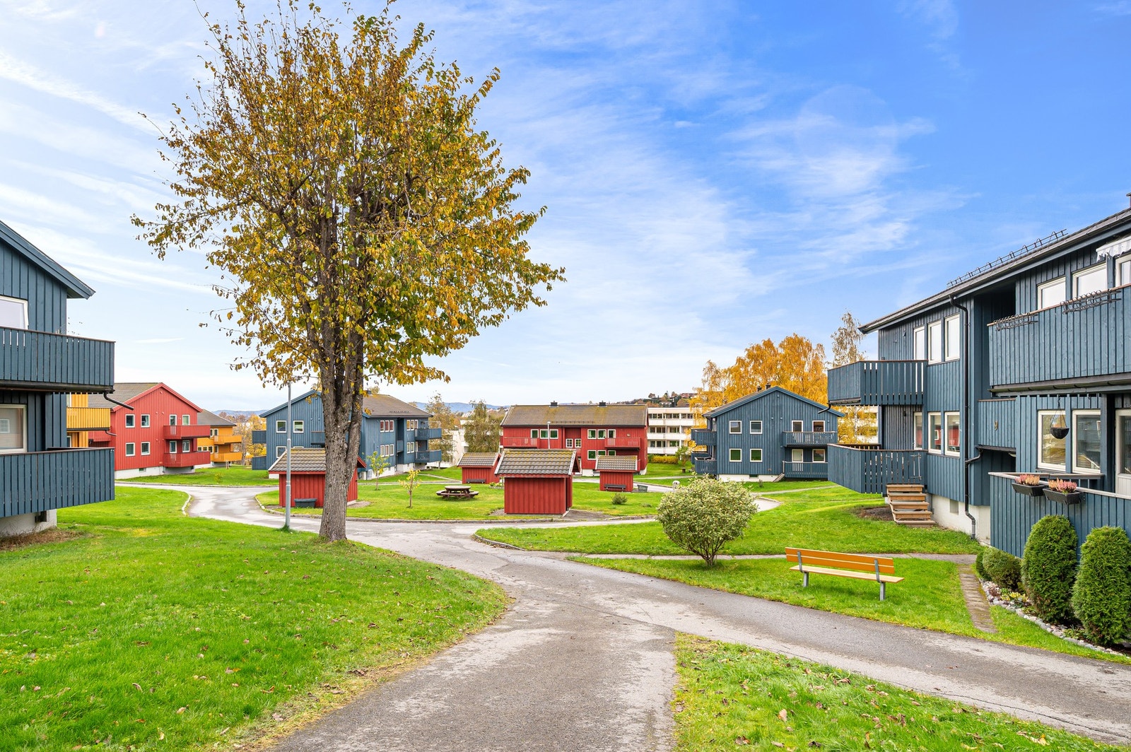Borettslaget har flotte internveier mellom husene. Galleribilde