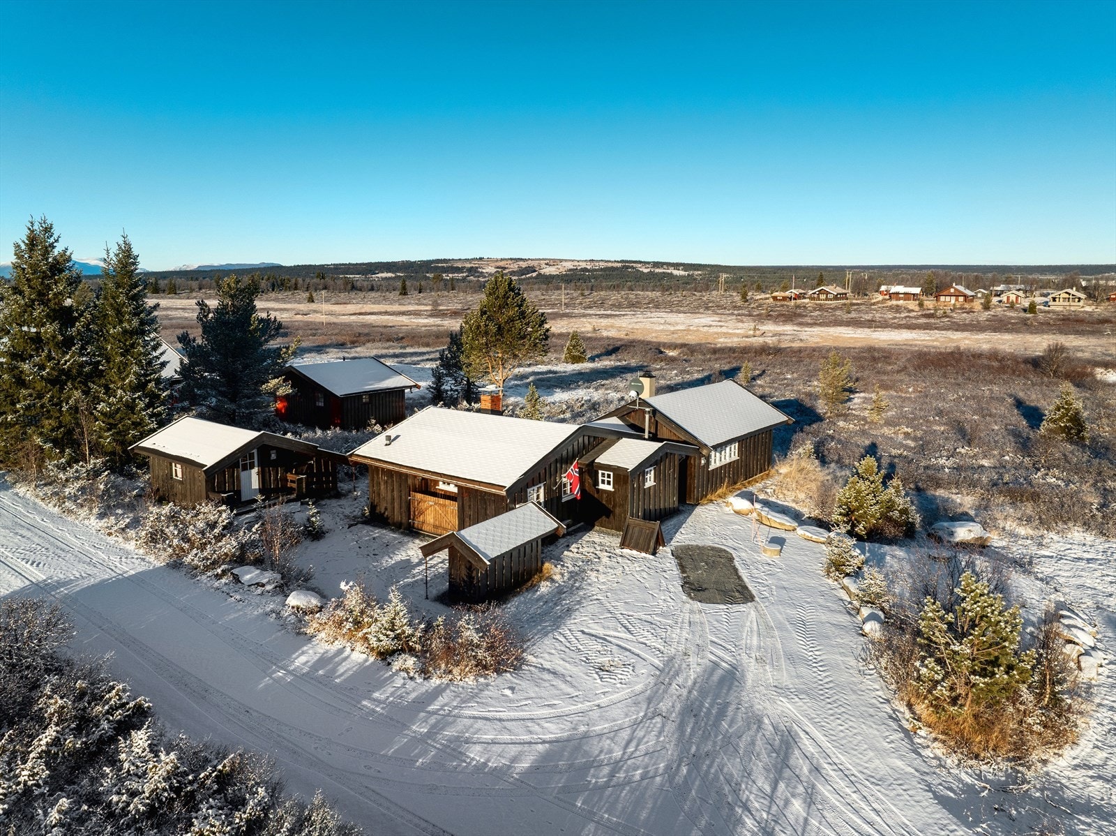 En fritidseiendom beliggende i Langehaugen Hyttefelt på Golsfjellet, like på grensa til Valdres. Galleribilde