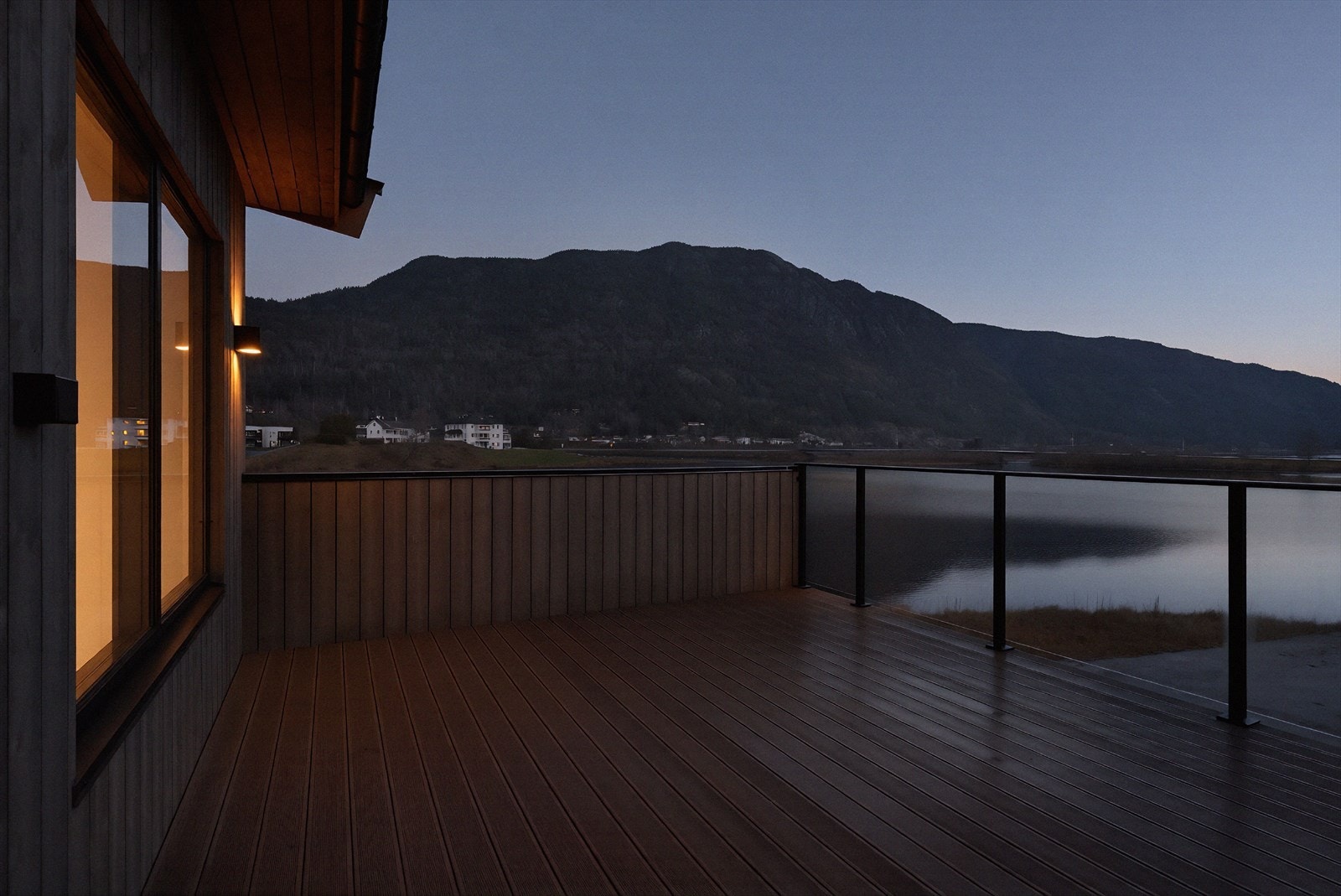 Kveldsstemning på Sjøbuodden Galleribilde