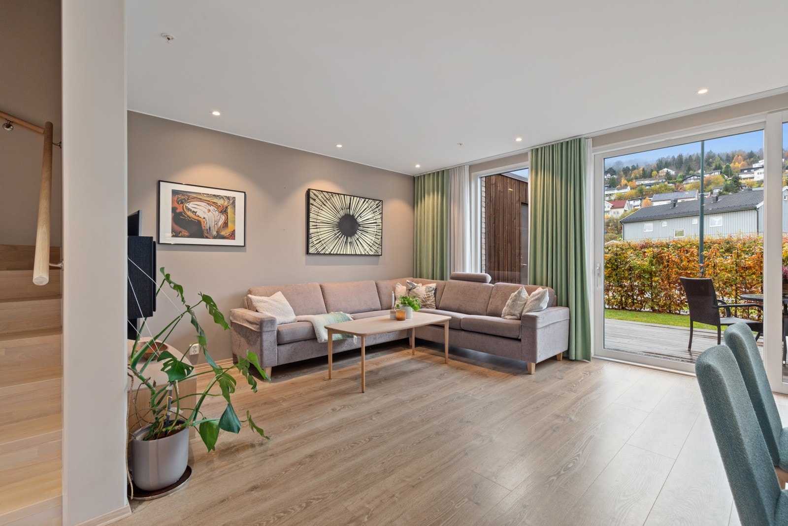 Velkommen til Professor Smiths allé 22G, presentert av Leon Hoff ved Dialog Eiendomsmegling! Galleribilde