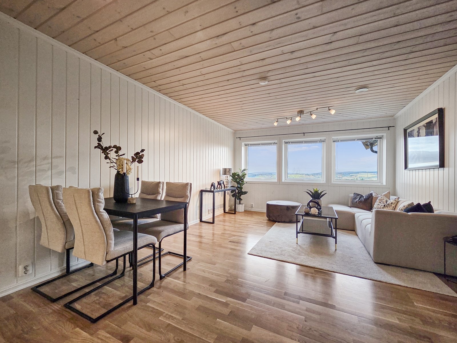 Direkte forbindelse til spiseområdet gir en naturlig overgang. Galleribilde