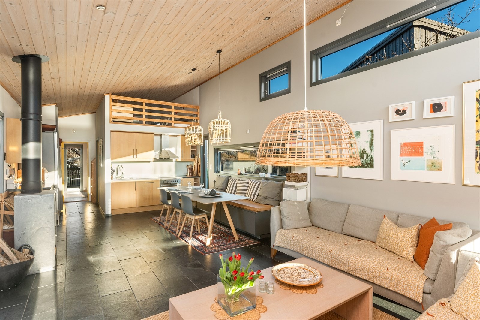 I stue og kjøkken er det varmekabler i gulvet Galleribilde