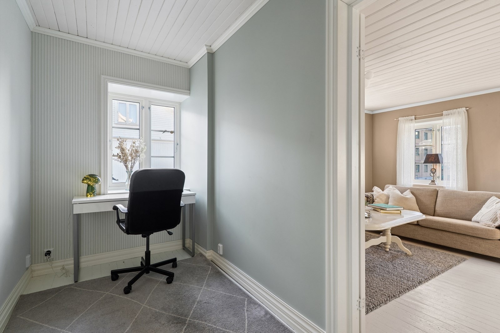 Soverom/kontor i første etasje. Galleribilde