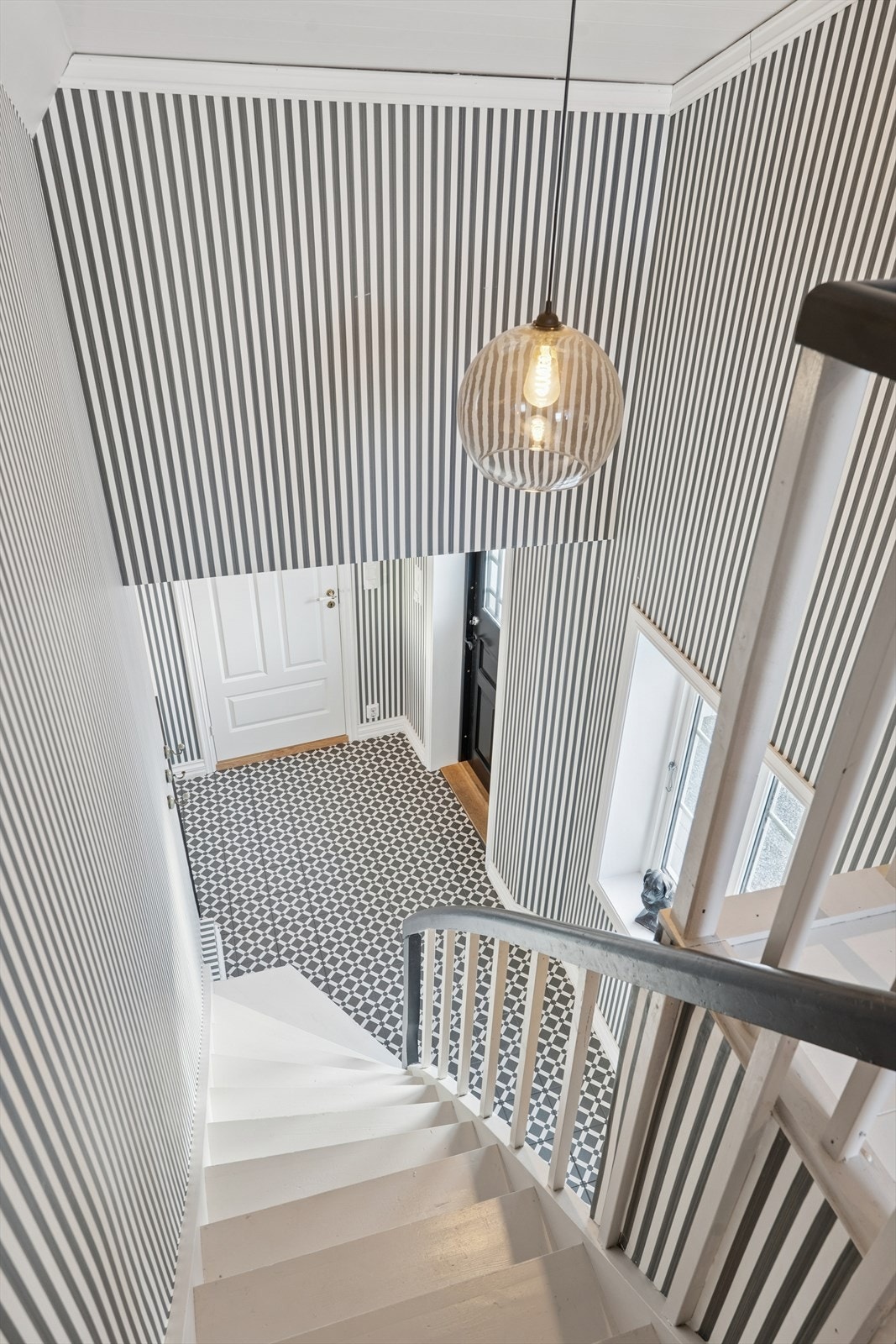 Trapperom til boligens andre etasje. Galleribilde