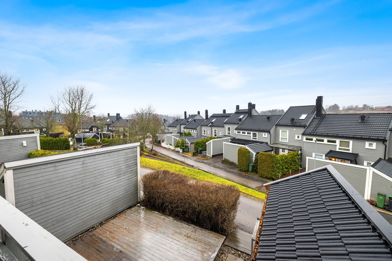 Området er særdeles barnevennlig med gangavstand til skoler, barnehager, buss og butikker Galleribilde