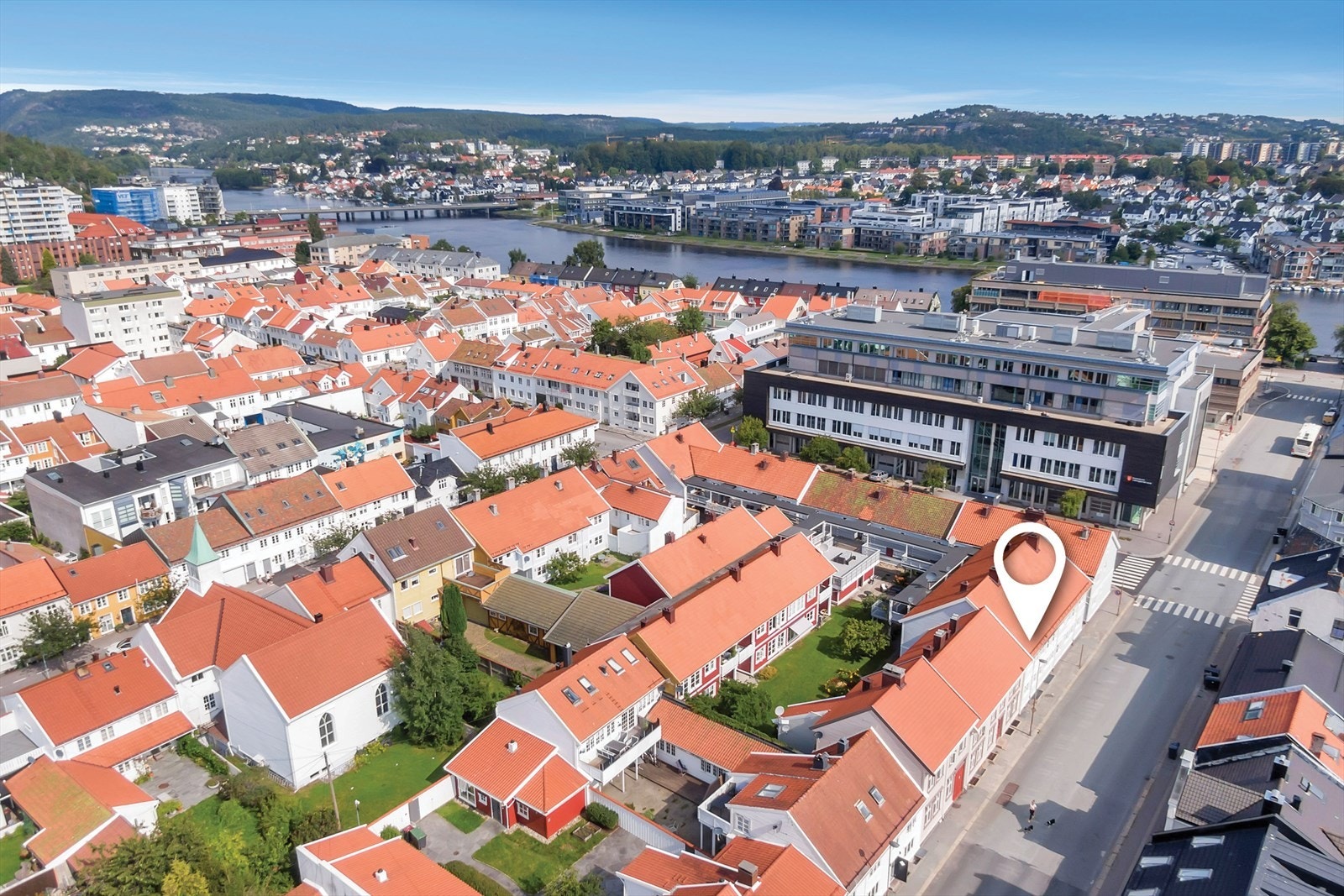 VGS over gata og 5 minutters sykkelavstand til UiA Galleribilde