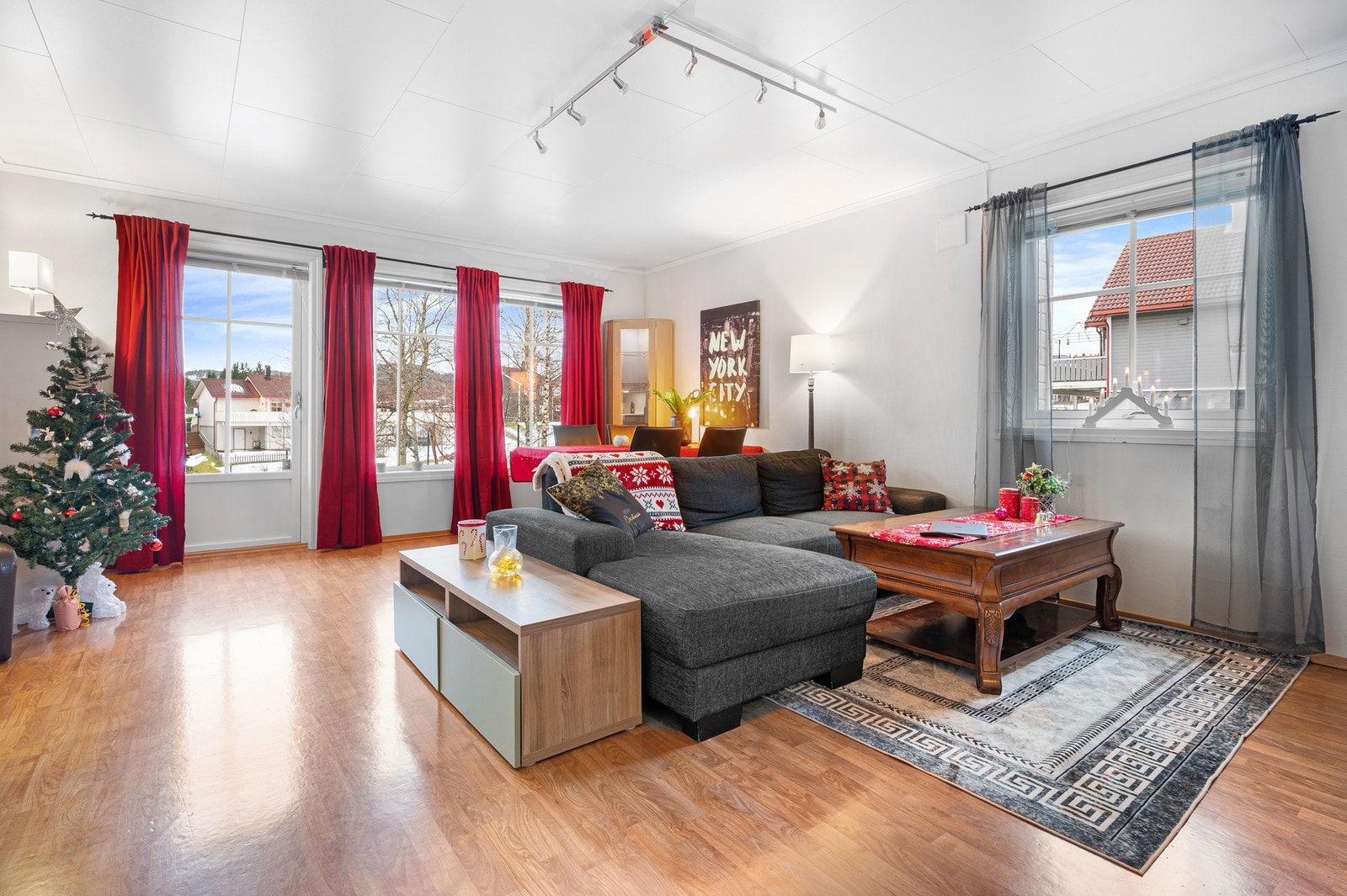 Nede i sokkeletasjen er det en utleiedel. Galleribilde