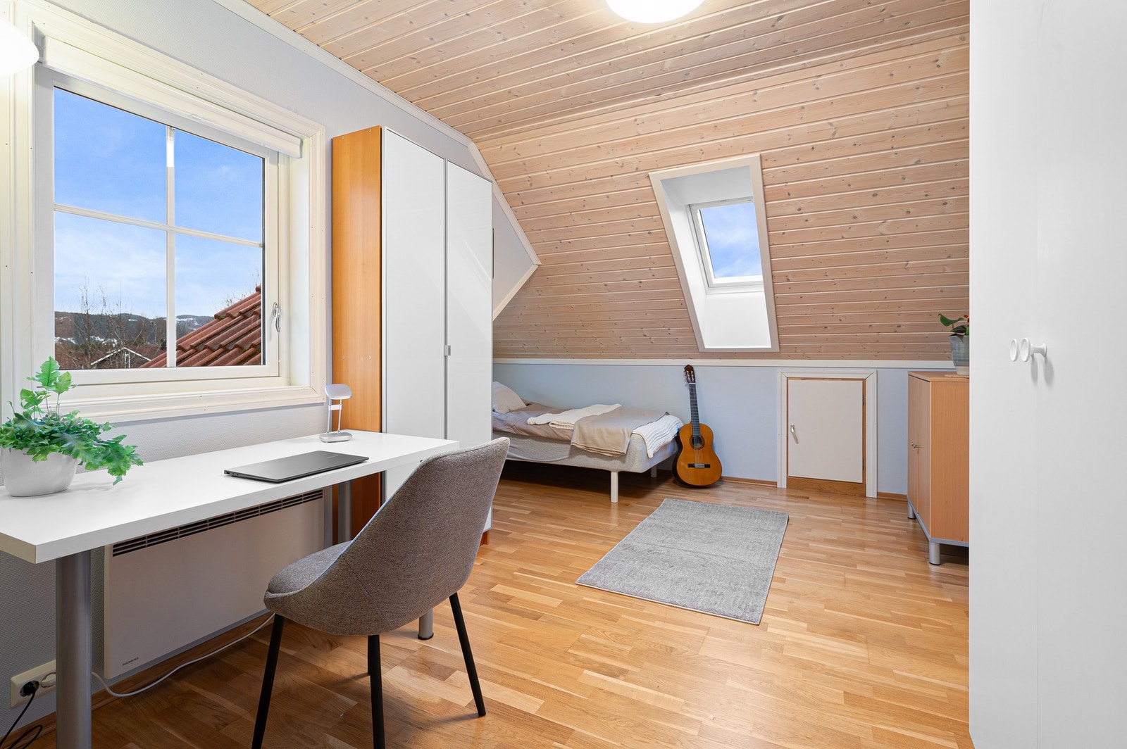 Det andre soverommet oppe er på 11,5 kvm. Galleribilde