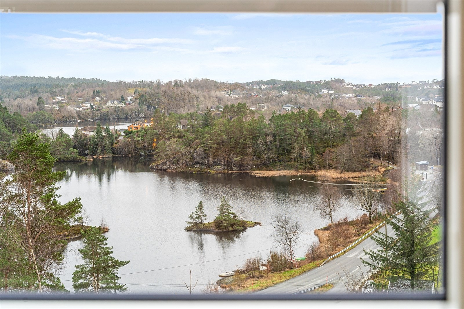 Flott utsikt mot Storavatnet Galleribilde