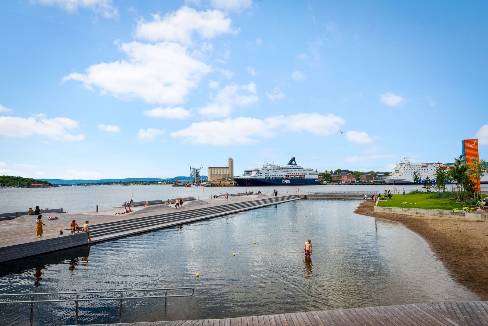 En kort sykkeltur for bading på Sørenga. Galleribilde