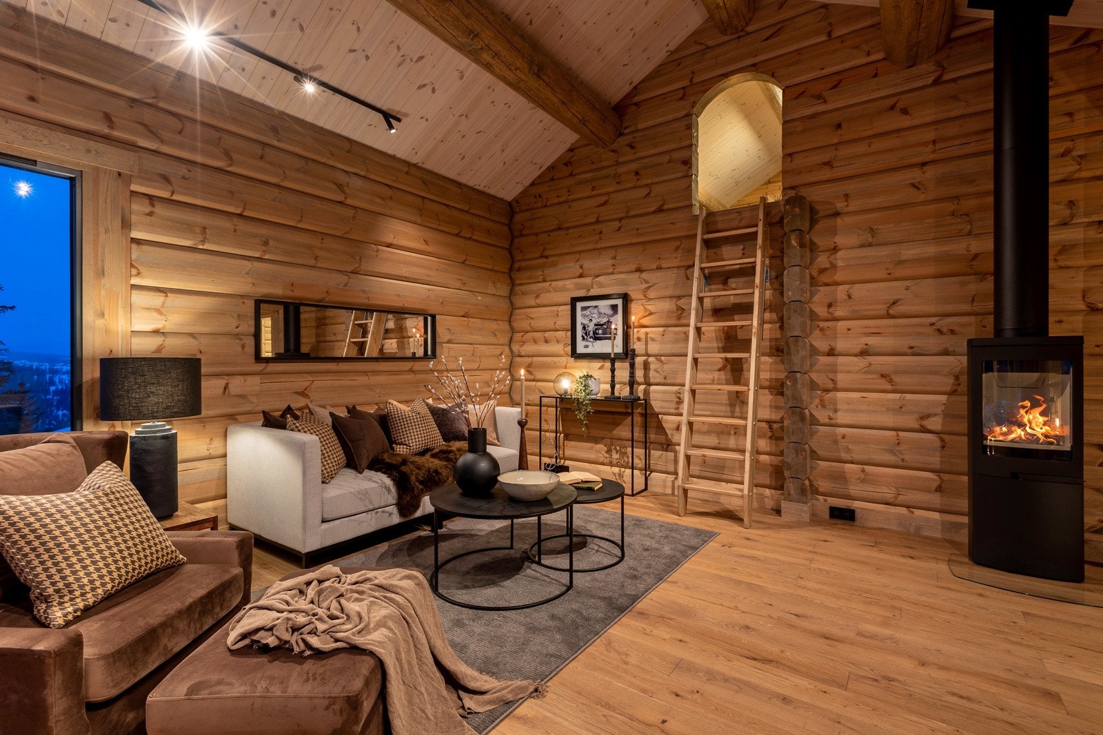 Lun og koselig stue. Galleribilde