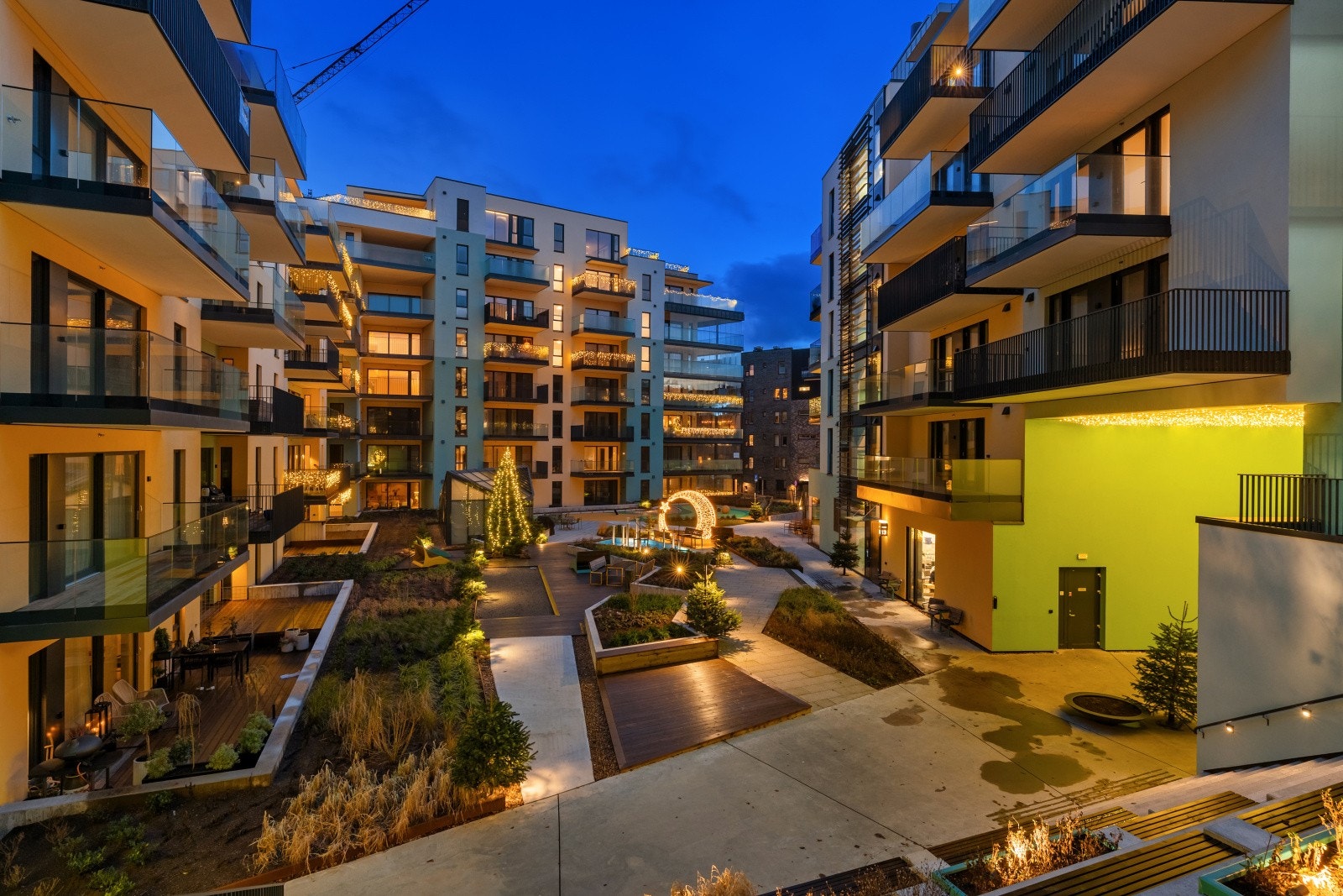 Kveldsstemning på Tangen Torv Galleribilde