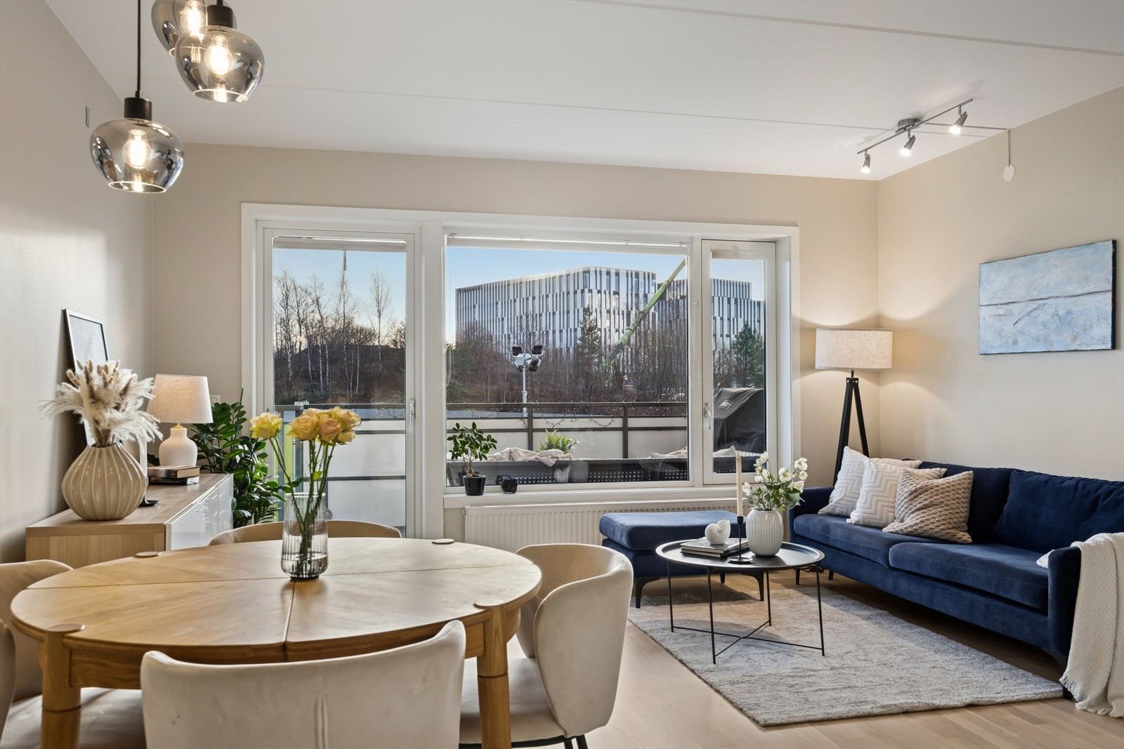 Eirik Aas v/DNB Eiendom har gleden av å presentere Arnstein Arnebergs vei 5! Galleribilde