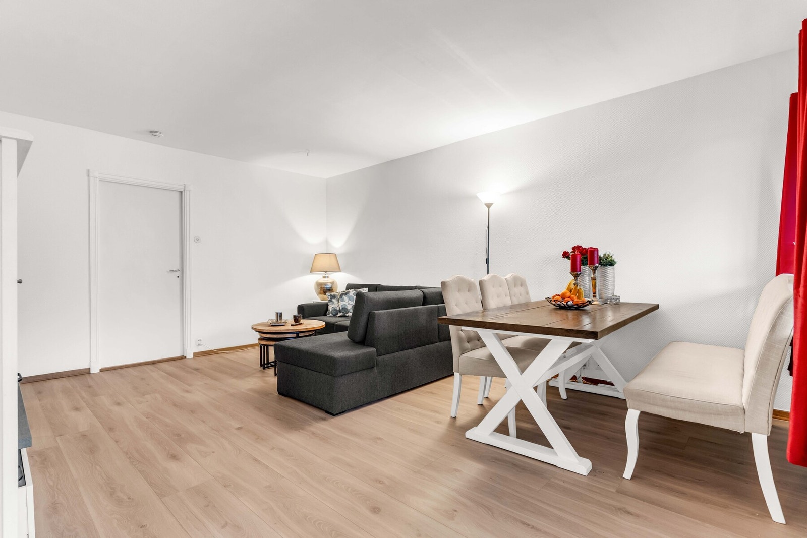 Her har du god plass til å innrede med ønsket møblement. Galleribilde