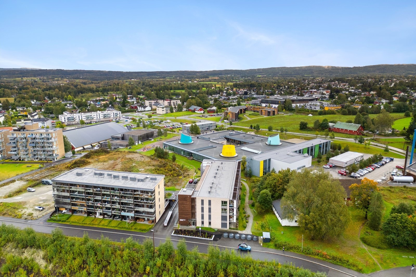 Leiligheten har en sentral beliggenhet her på Råholt. Galleribilde