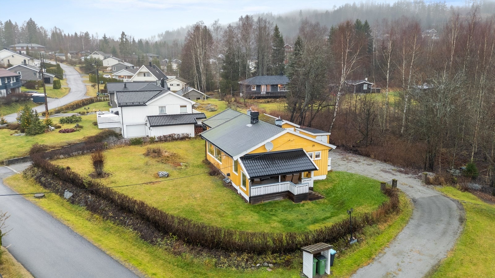 Kun 3 minutters gange til bussholdeplassen Lilleborg. Galleribilde