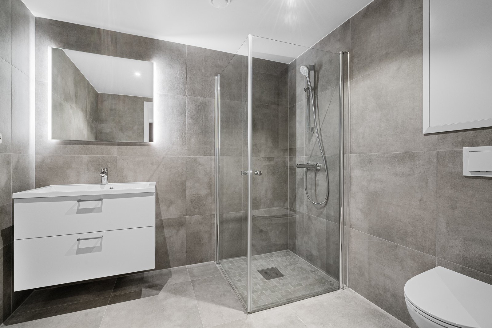 Baderom 2.etg Galleribilde