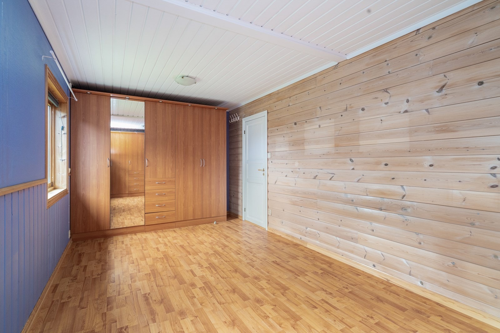 Dette kan enkelt tilbakestilles om man skulle ønske å ha 3 soverom. Galleribilde