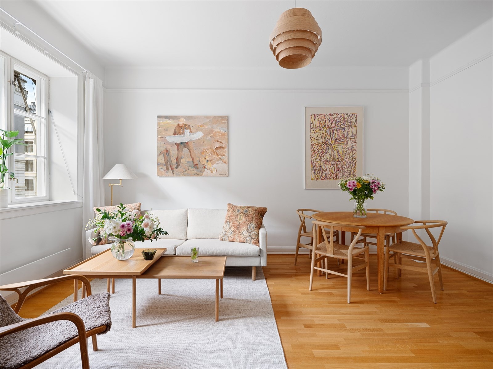 Velkommen til Erling Skjalgssons gate 23C! Presentert av Mats Lomsdal v/Nordvik Frogner.
Bilder tatt av: Zovenfra Galleribilde