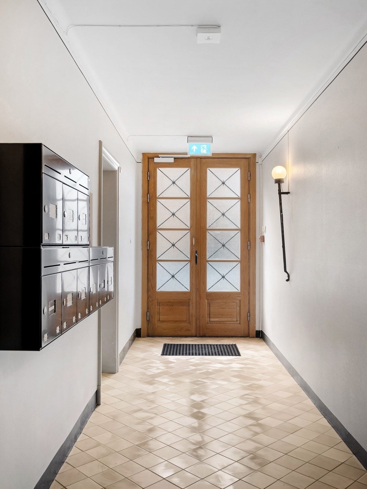 Hyggelig og velholdt oppgang som gir et godt førsteinntrykk. Galleribilde