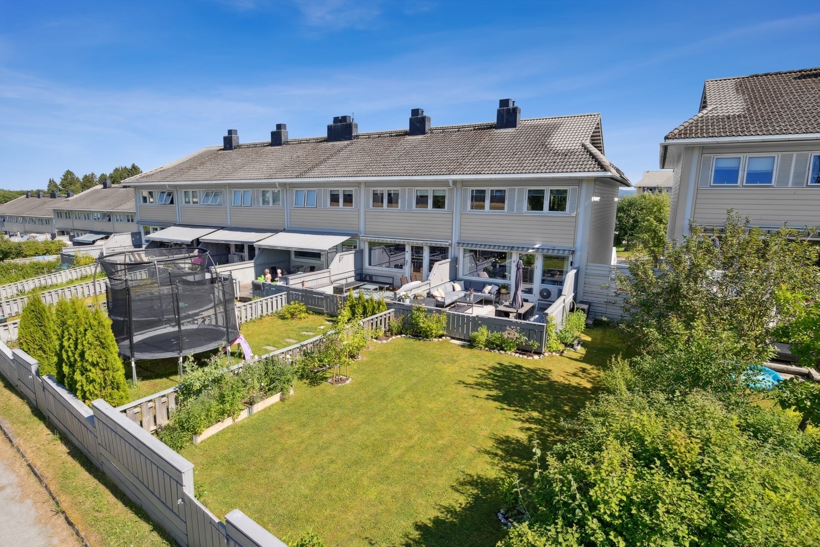 Flatåsen er et populært bosted, spesielt for barnefamilier. Galleribilde