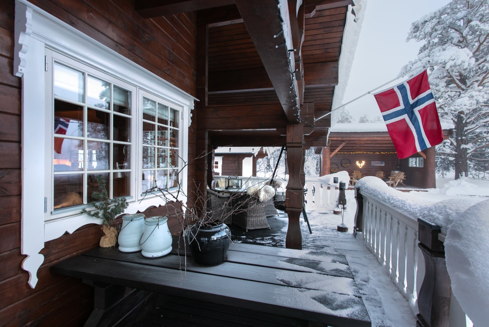 Deler av terrassen Galleribilde