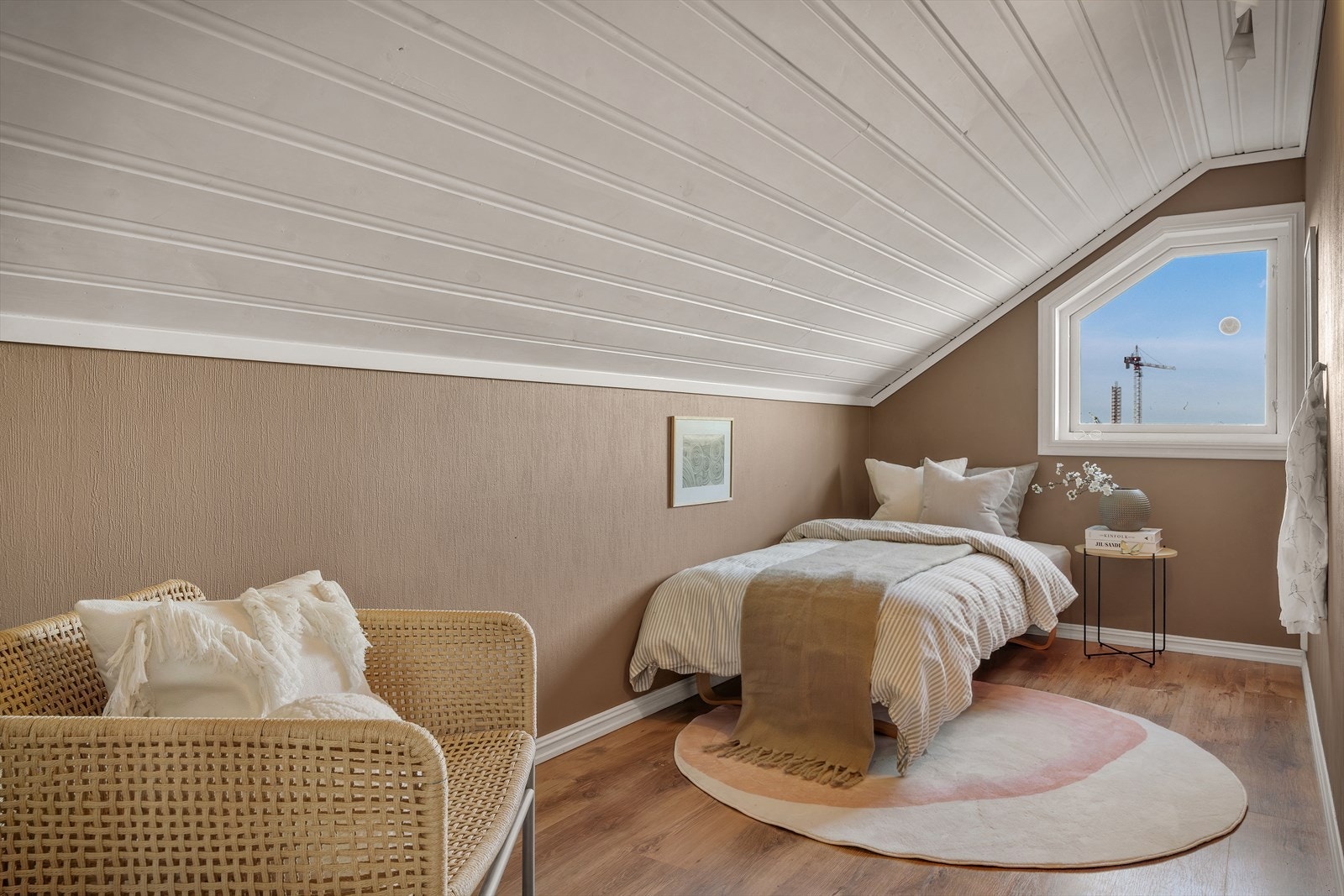 - Malt i tidsriktige farger som bidrar til et moderne uttrykk - Galleribilde