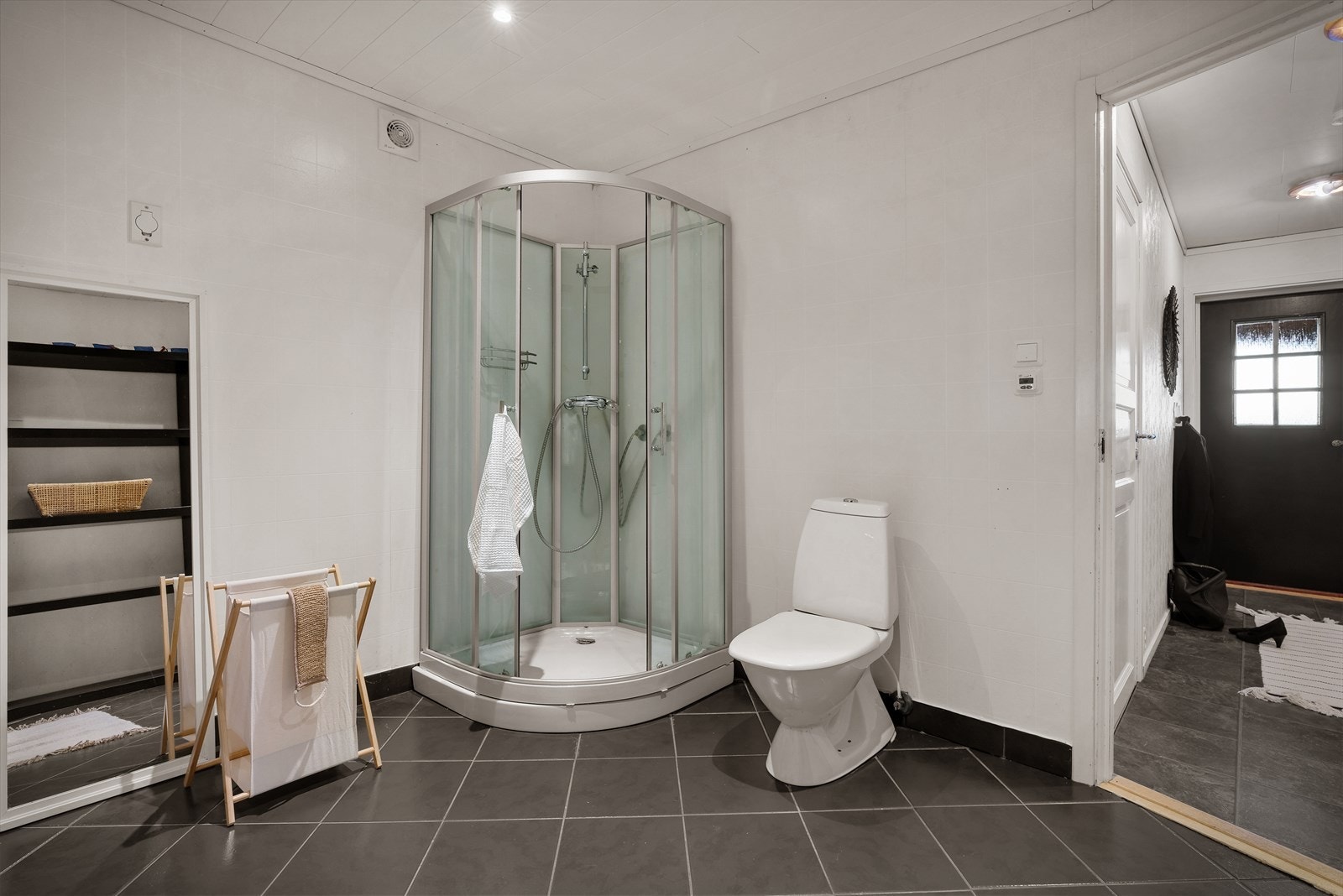 - Merk innfelte led-spotlights - Galleribilde