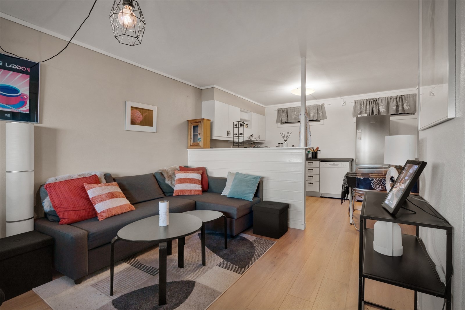 - Åpen stue- kjøkkenløsning - Galleribilde